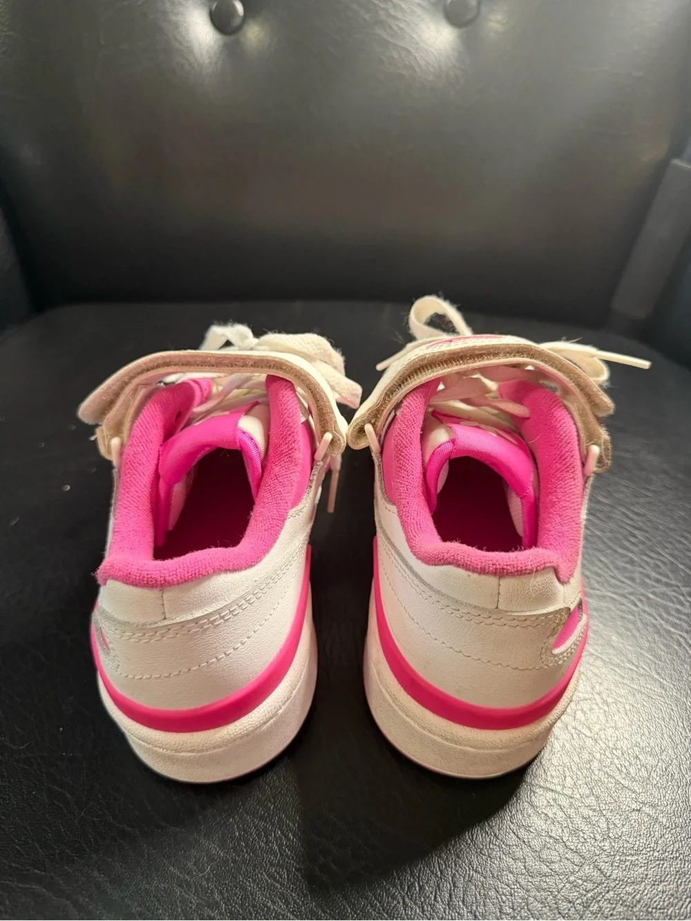 adidas Kids White and Hot Pink Low-Top Sneakers